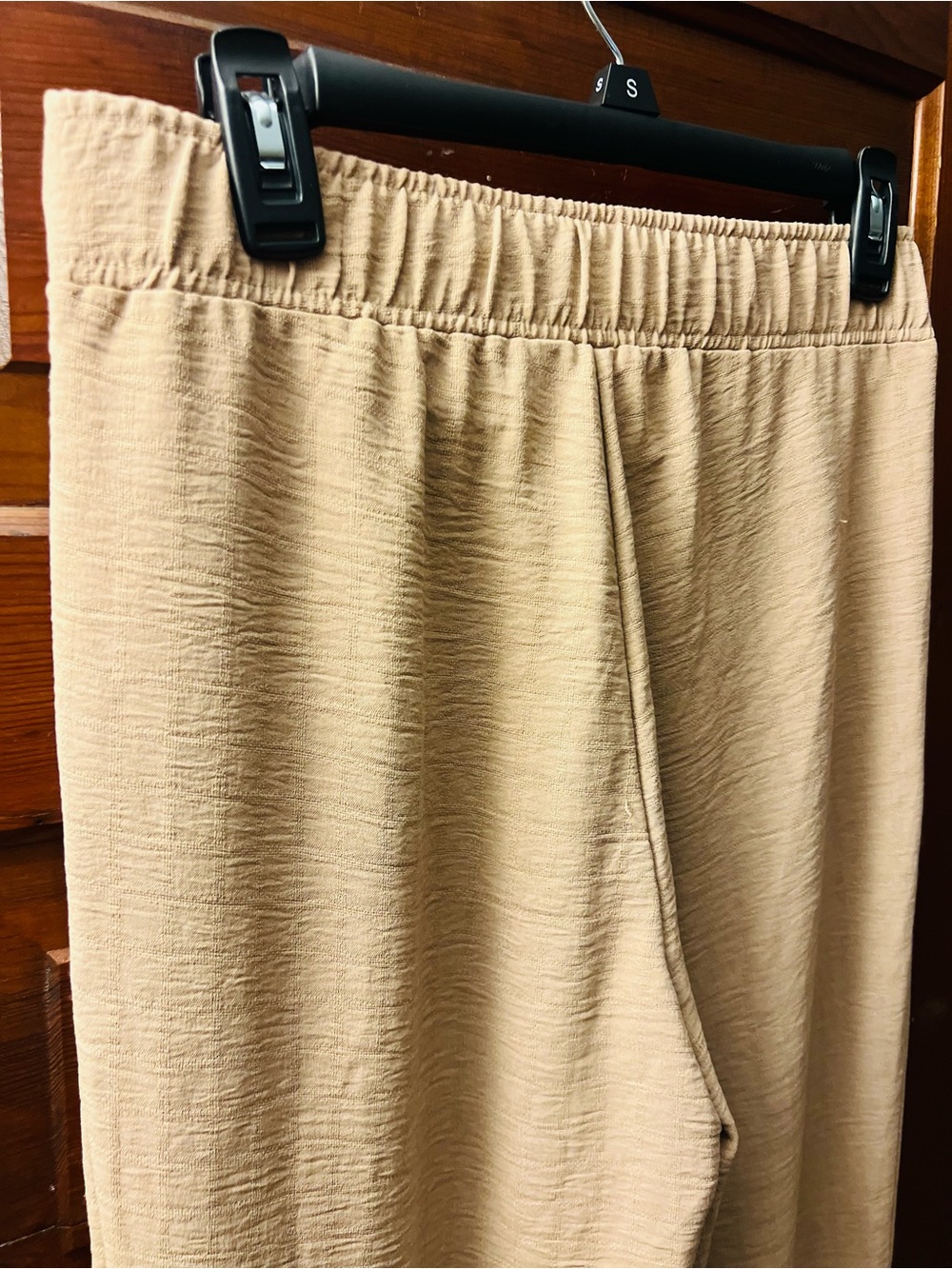Relaxed Drawstring Pants in Beige - Picture 5 of 5